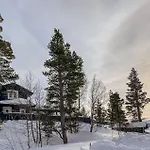 3 Bedroom Lovely In
